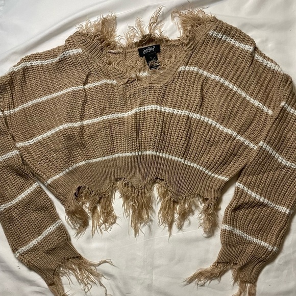 Just Polly size small knitted brown long sleeve crop top - Picture 2 of 5